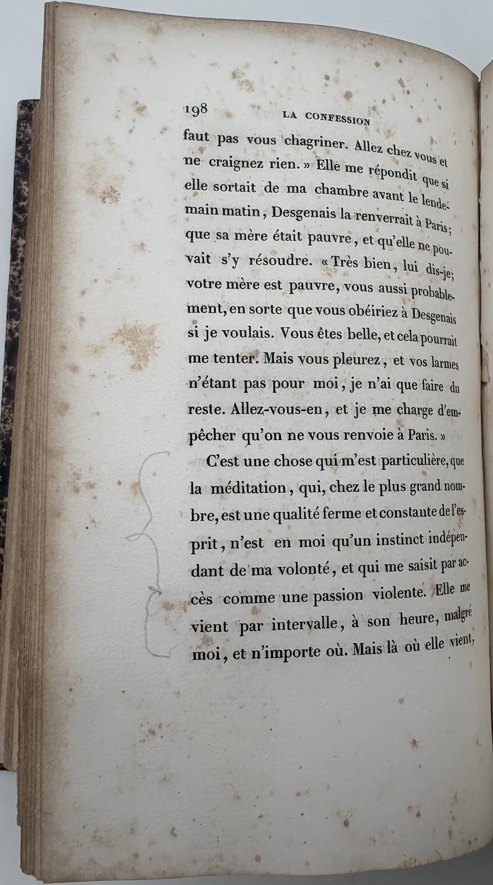p. 198 — longue accolade, marge gauche.