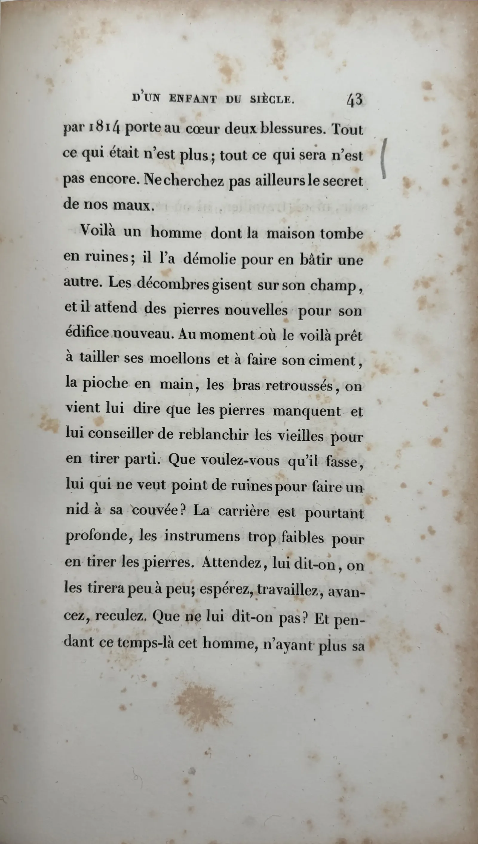 p. 43 — accolade, marge droite.